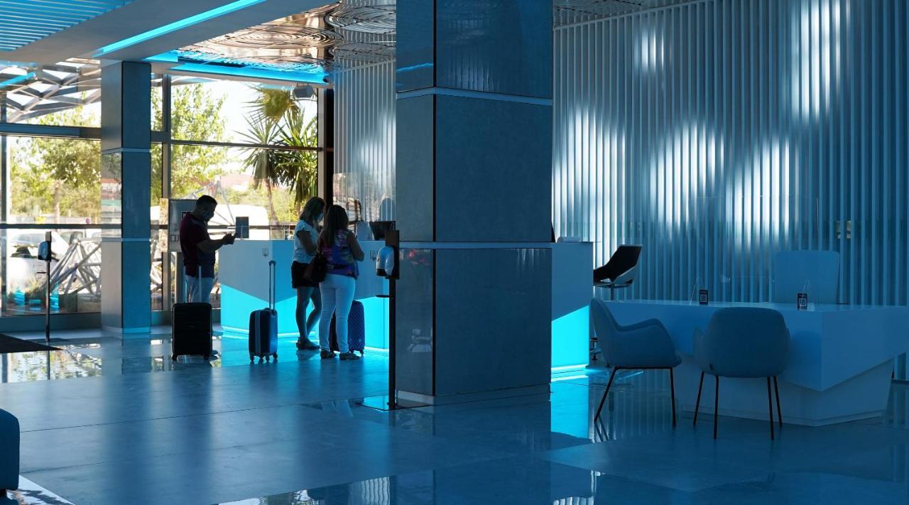 The Ibiza Twiins - 4* Sup Hotel Playa d'en Bossa Ngoại thất bức ảnh