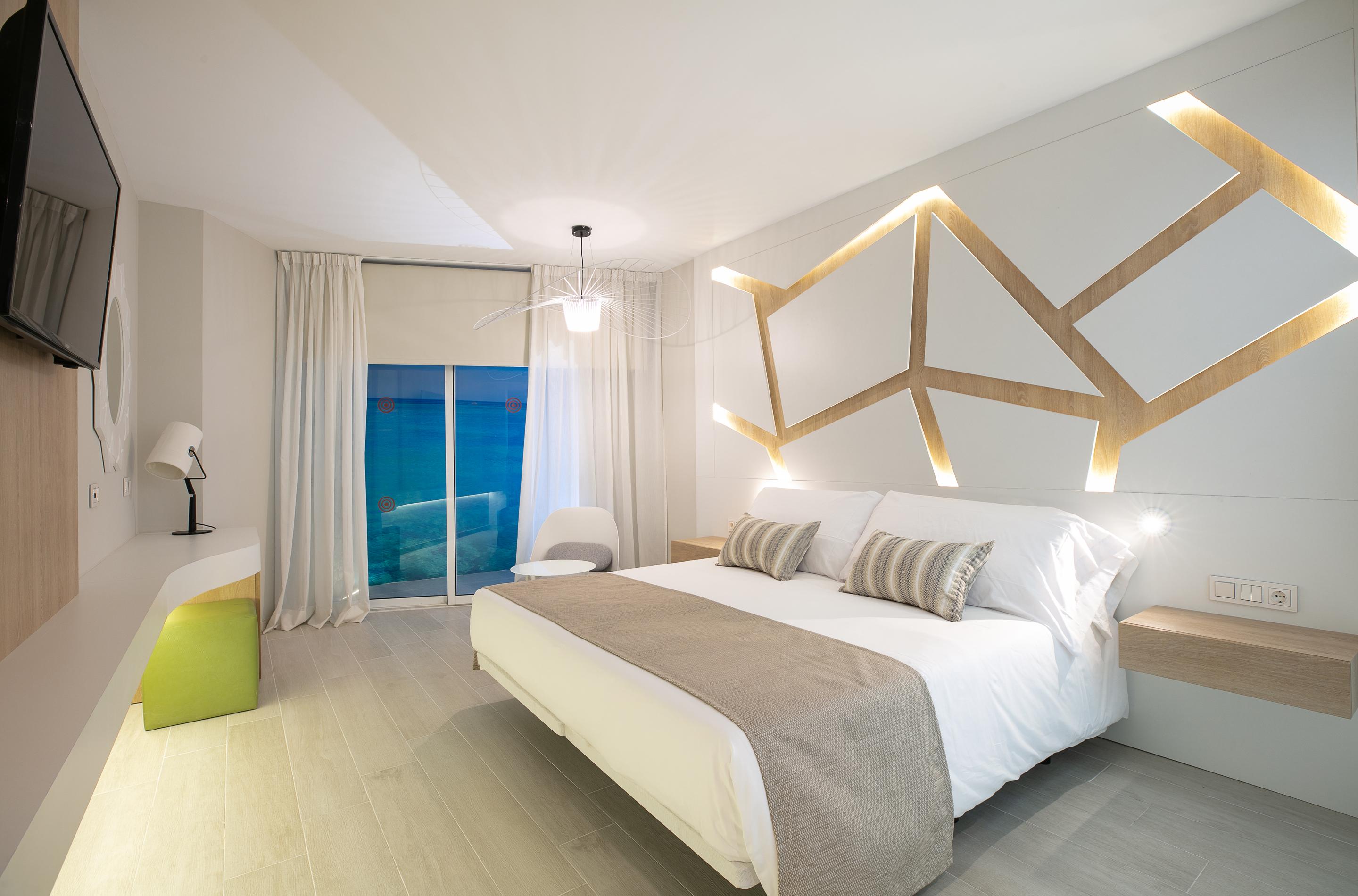 The Ibiza Twiins - 4* Sup Hotel Playa d'en Bossa Nhà hàng bức ảnh