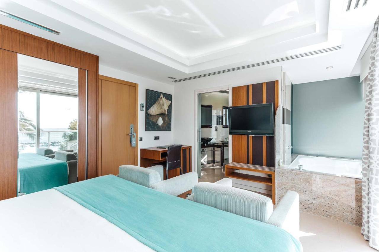 The Ibiza Twiins - 4* Sup Hotel Playa d'en Bossa Ngoại thất bức ảnh